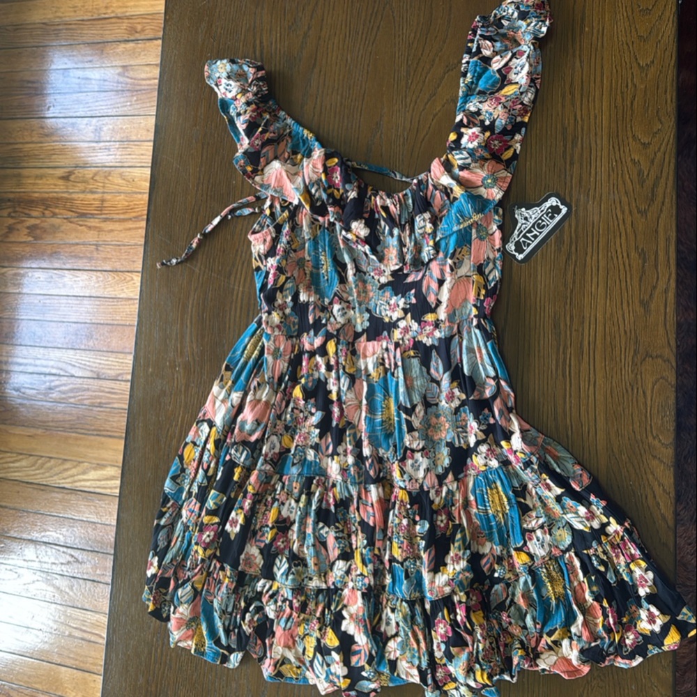 Angie Floral Dress with Ruffle Sleeves